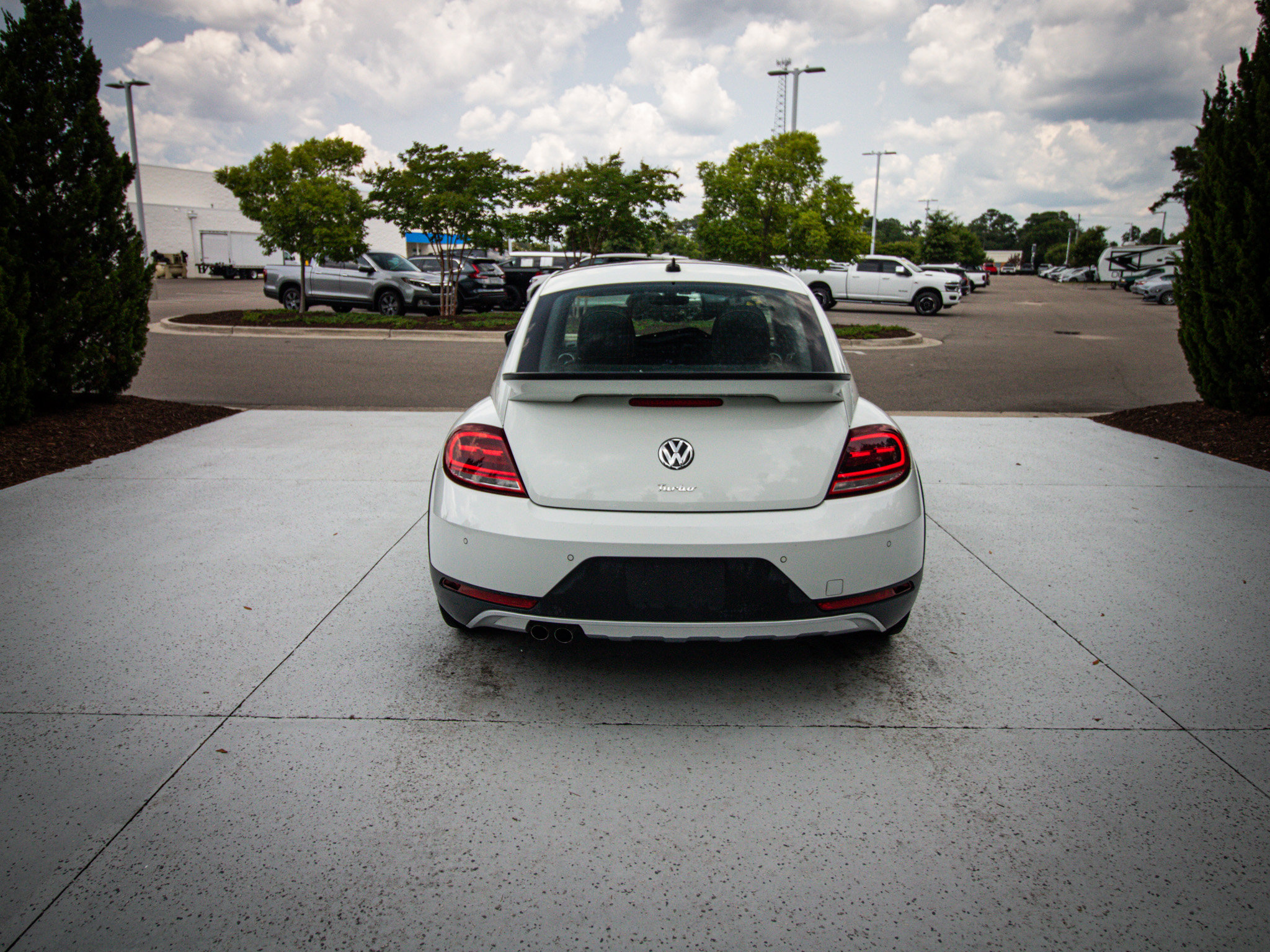 Used 2017 Volkswagen Beetle 1.8T Dune FWD image 7