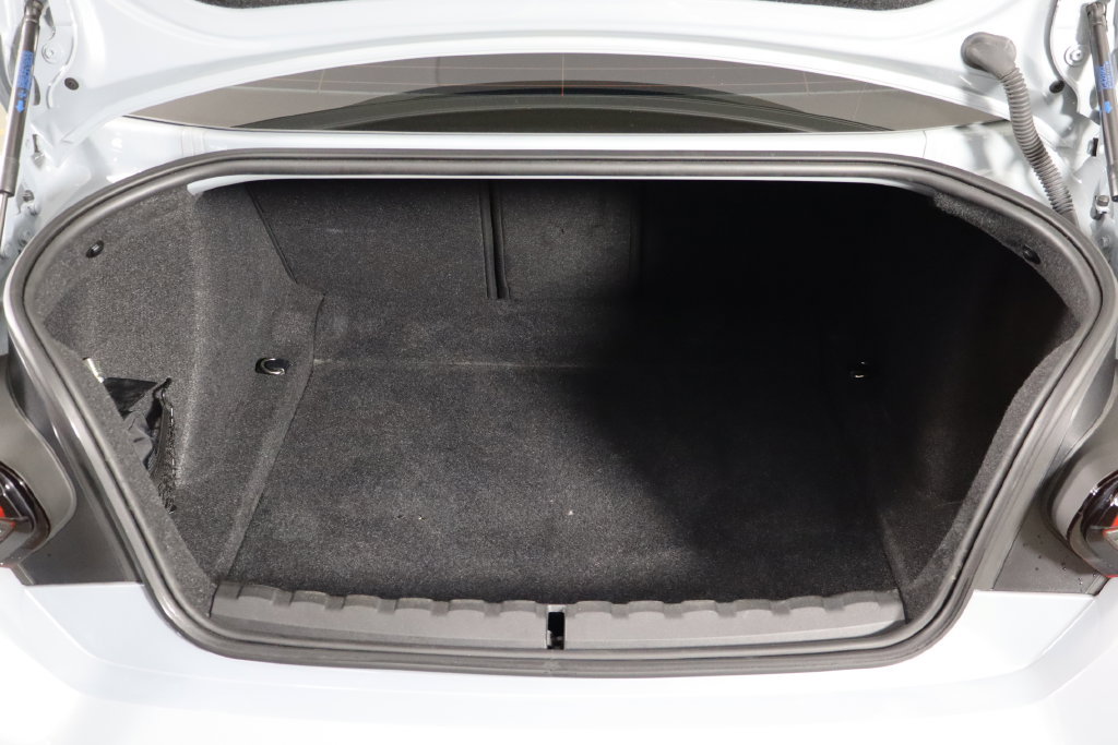 Used 2024 BMW M2 RWD image 10