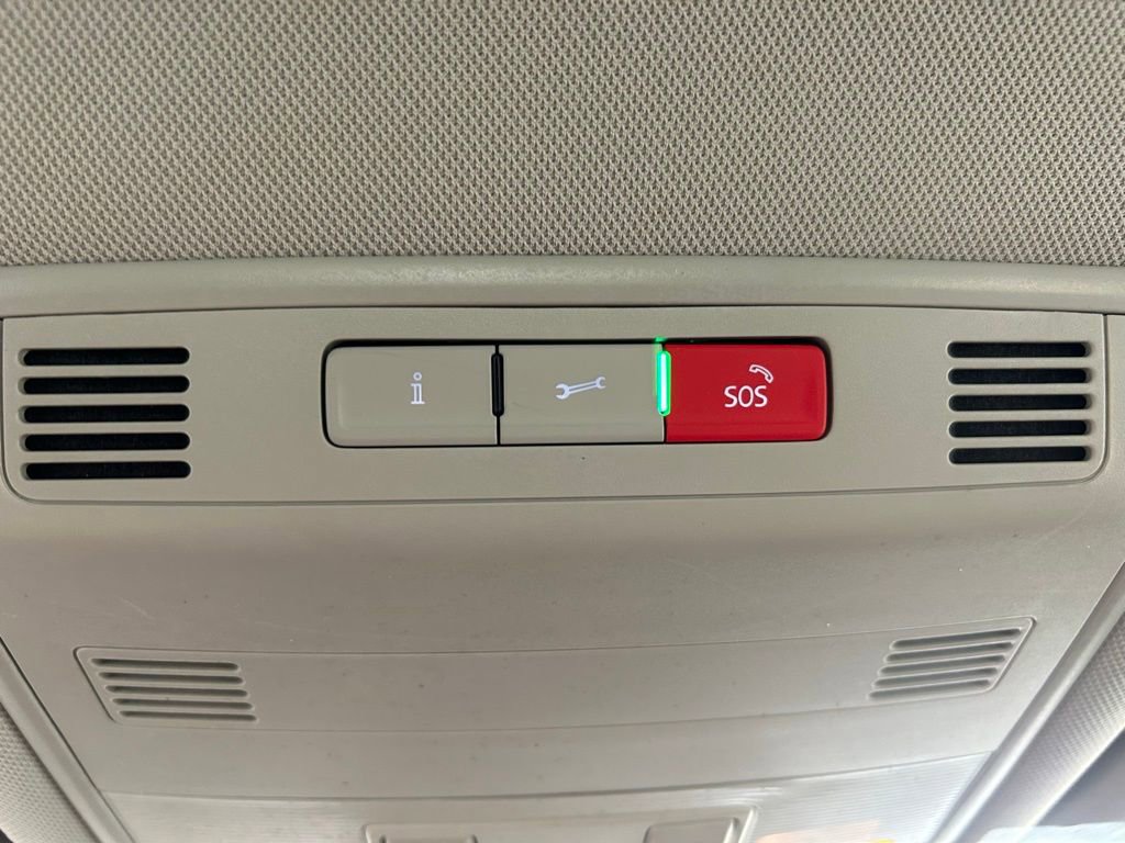 Used 2022 Volkswagen Jetta S image 31