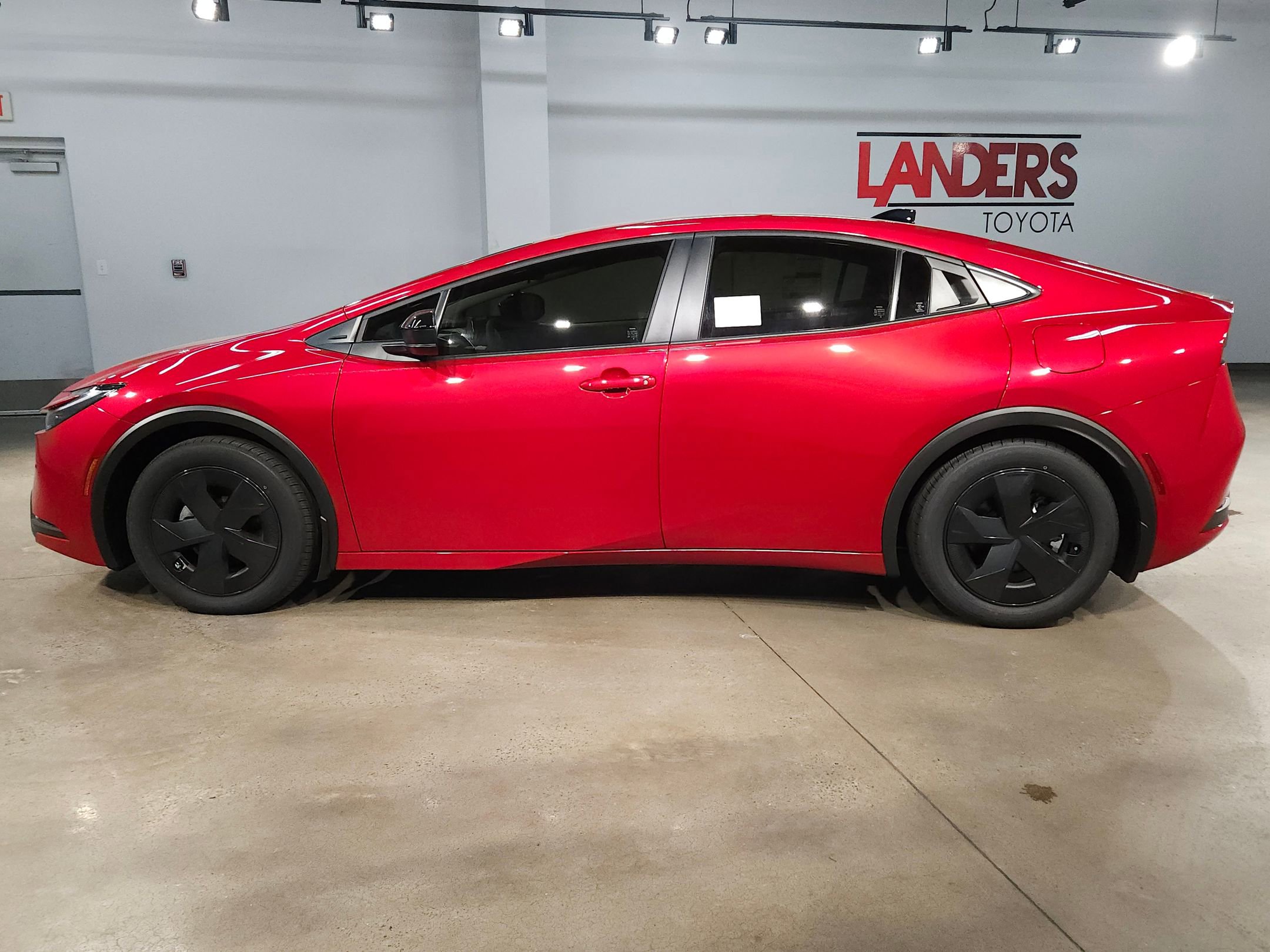 New 2026 Toyota Prius LE image 4