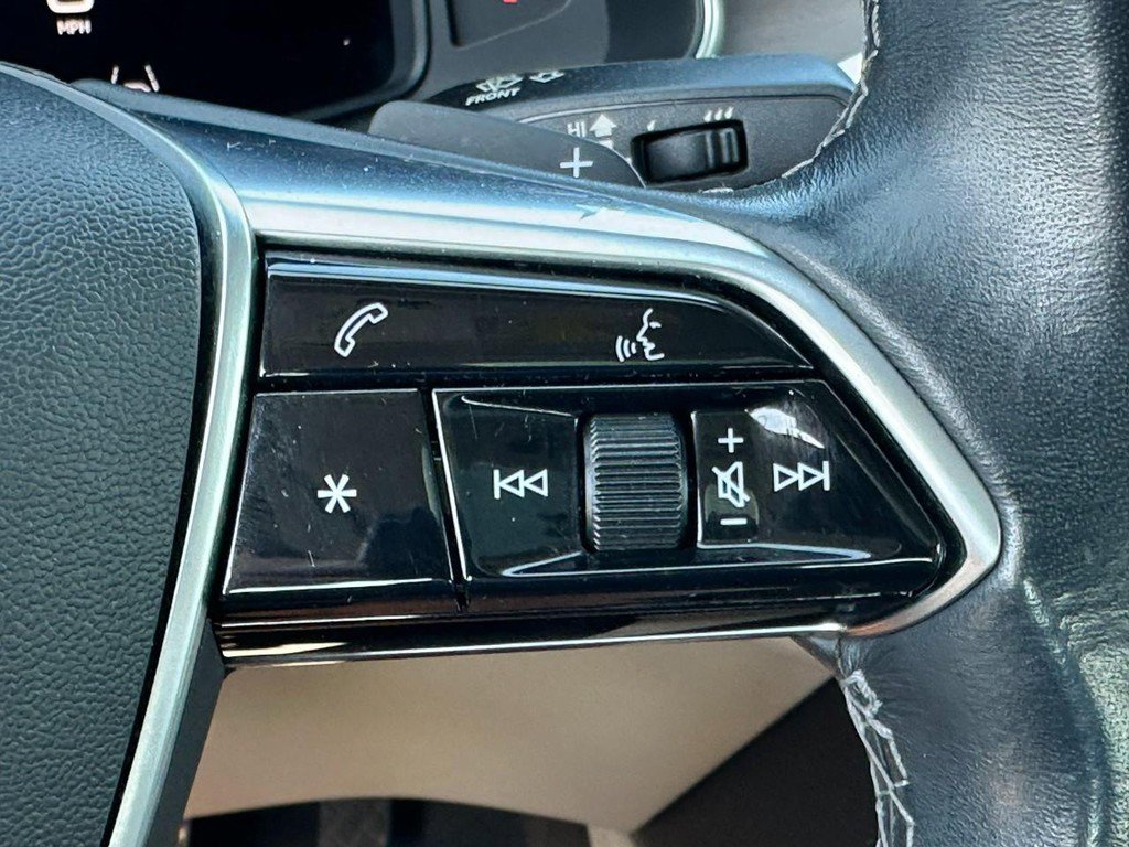 Used 2024 Audi A6 Premium Plus image 20