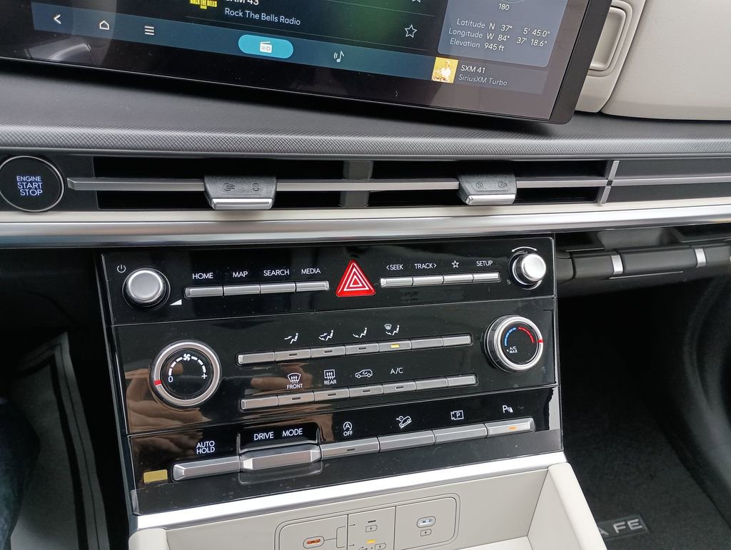 New 2026 Hyundai Santa Fe SE image 22