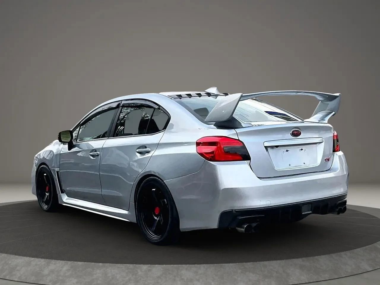 Used 2015 Subaru WRX STI AWD/4WD image 2