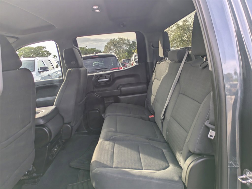 Used 2021 Chevrolet Silverado 1500 LT image 16