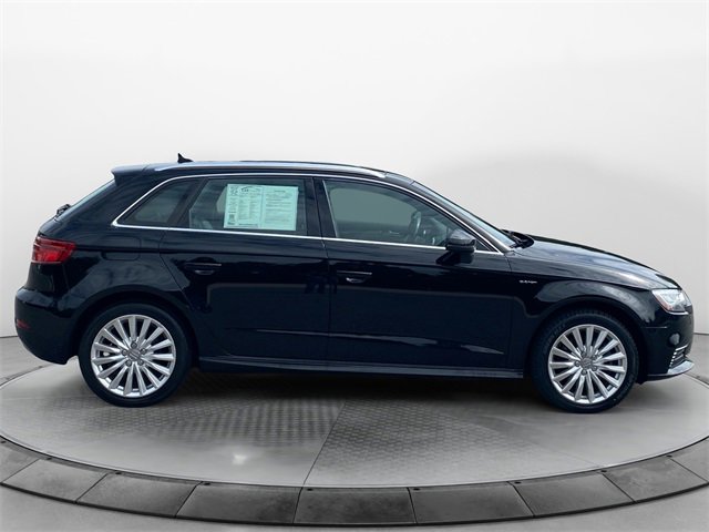 Used 2018 Audi A3 e-tron Premium Plus image 6
