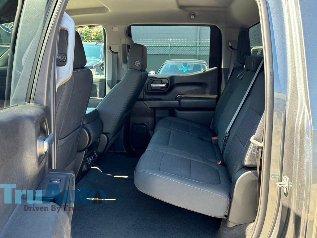 Used 2021 Chevrolet Silverado 1500 LT w/ LPO, Dark Essentials Package AWD/4WD image 38