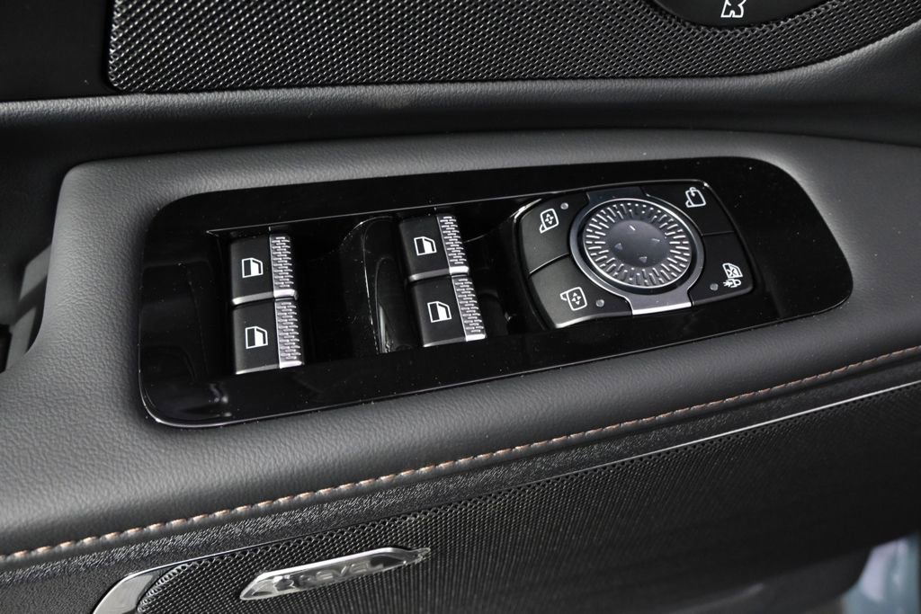 New 2026 Lincoln Nautilus Reserve image 23