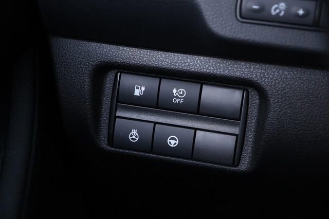 Certified 2024 Nissan Leaf SV Plus image 20