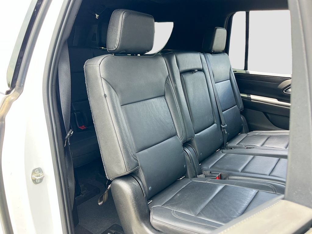 Used 2021 Chevrolet Suburban LT AWD/4WD image 28