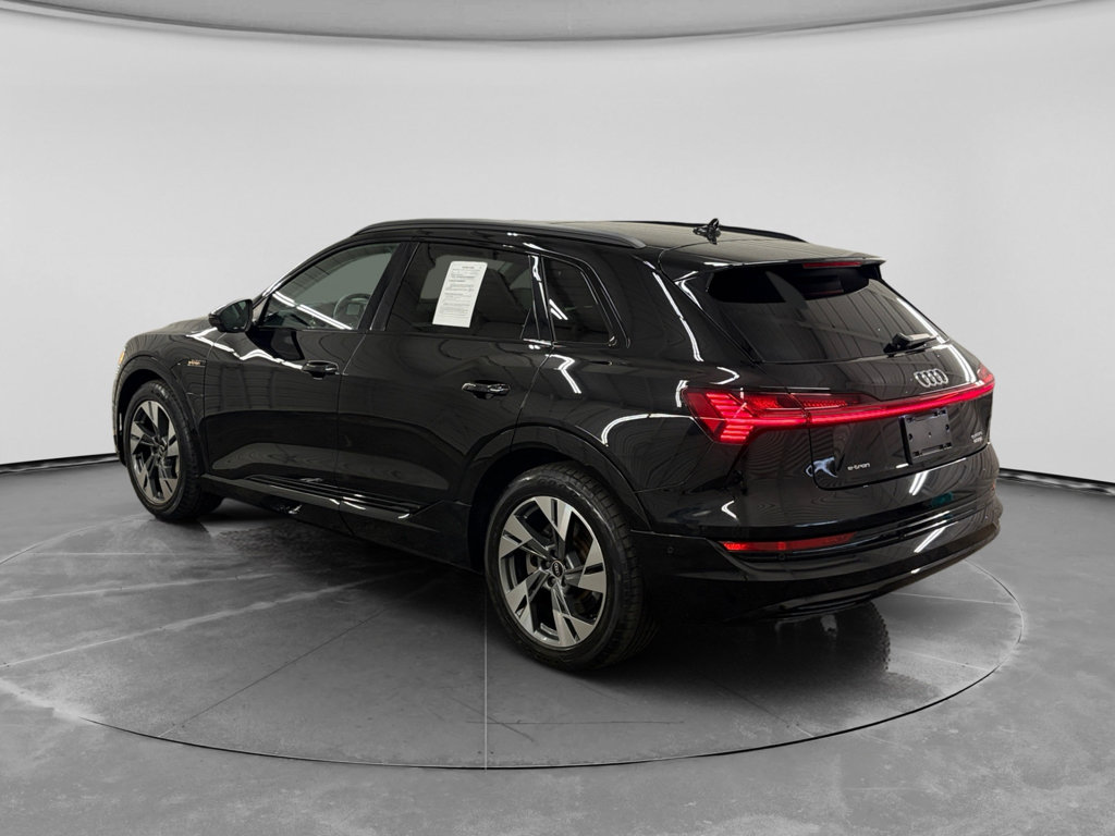 Used 2021 Audi e-tron Premium w/ Convenience Plus Package AWD/4WD image 2