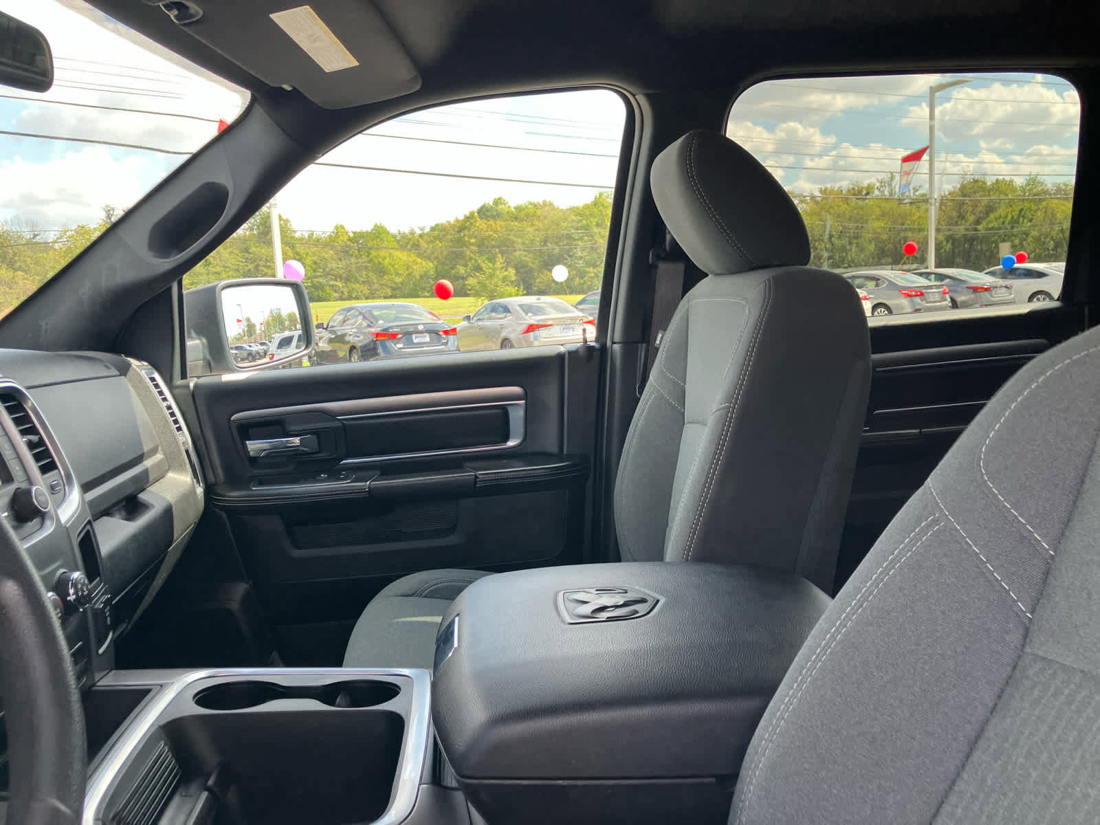 Used 2023 RAM 1500 Classic Warlock image 10