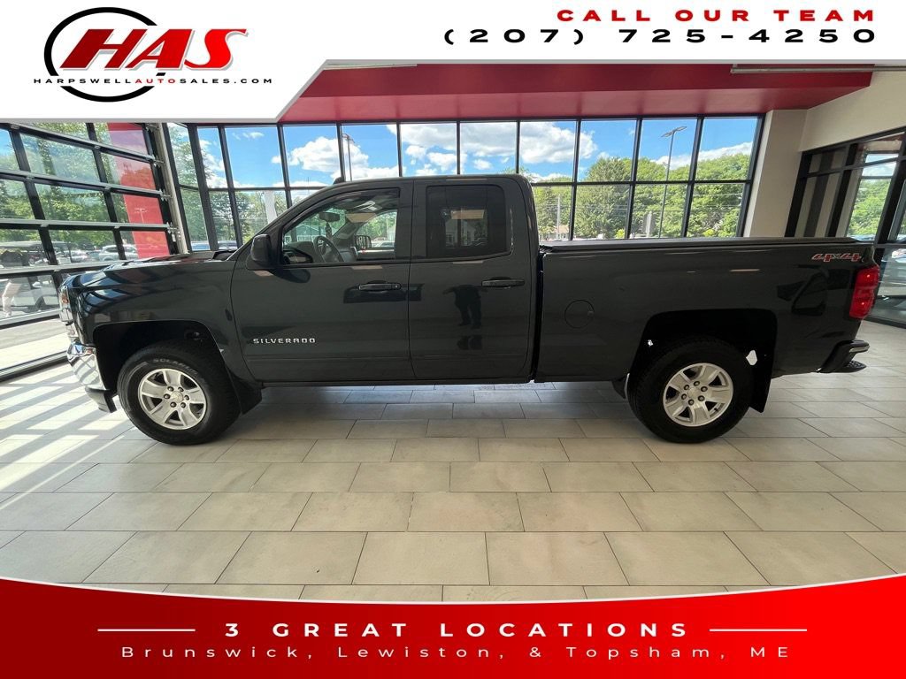 Used 2017 Chevrolet Silverado 1500 LT w/ All Star Edition AWD/4WD image 2