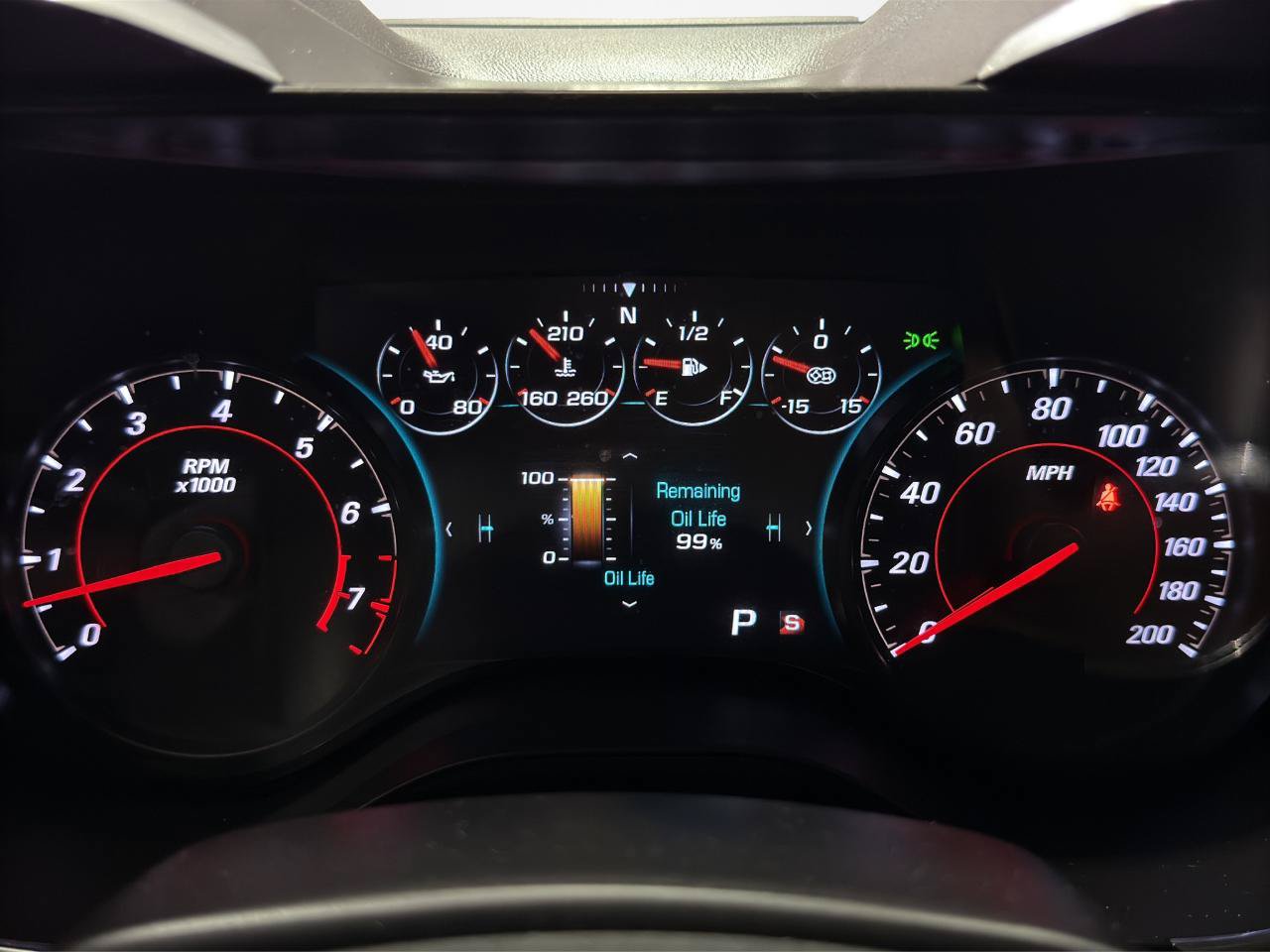 Used 2018 Chevrolet Camaro ZL1 RWD image 14