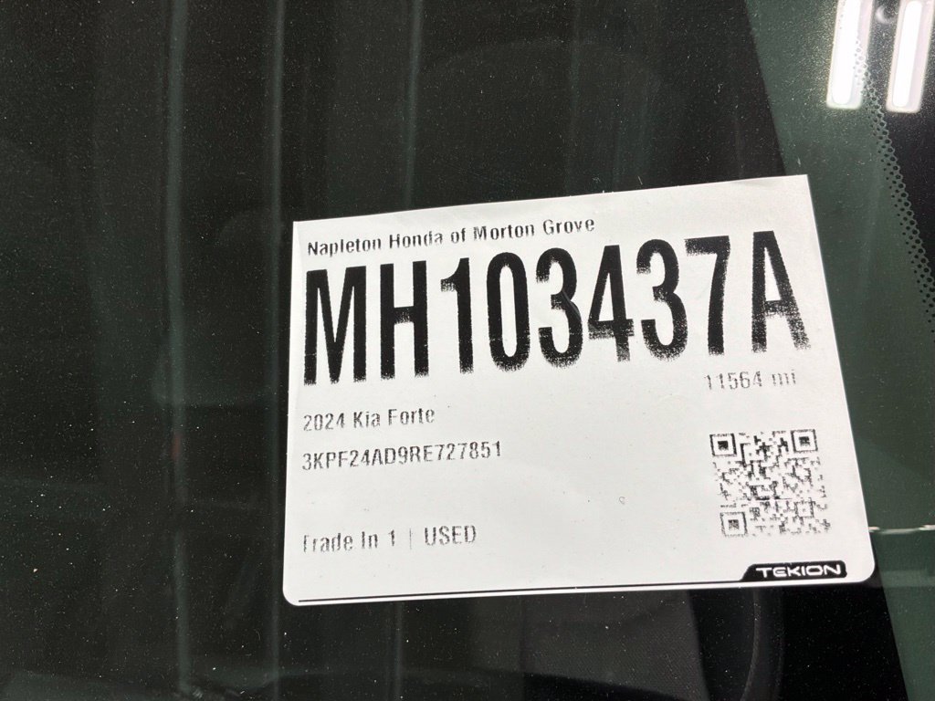 Used 2024 Kia Forte LXS w/ LXS Technology Package FWD image 32