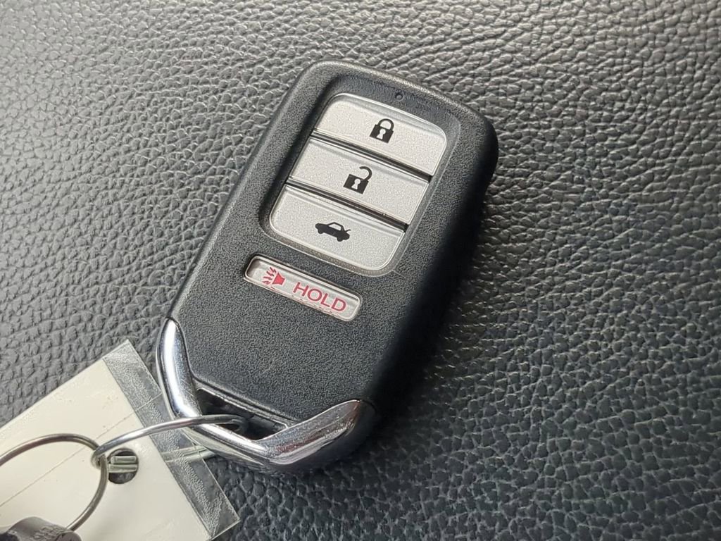 Used 2016 Honda CR-V EX-L image 29