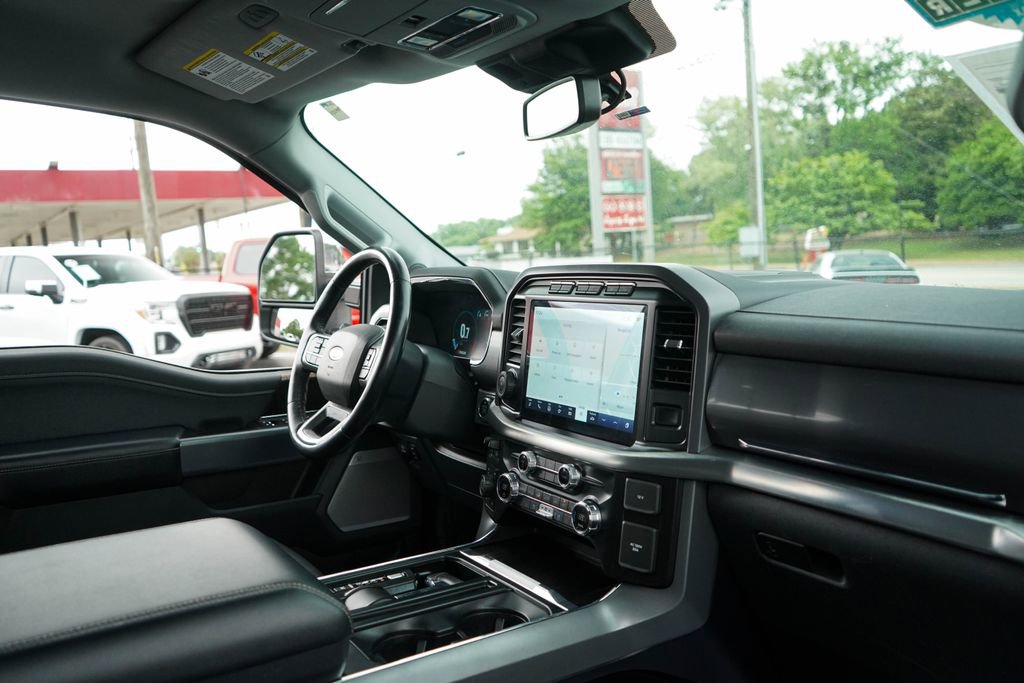 Used 2021 Ford F150 Lariat AWD/4WD image 13