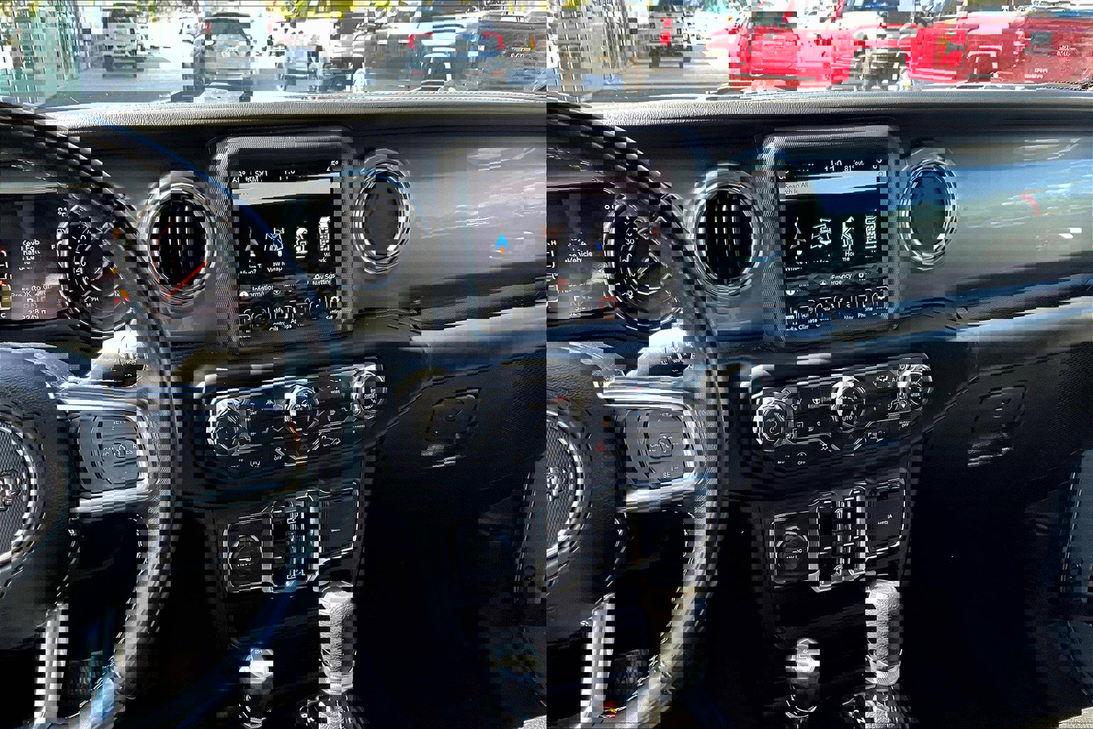 Used 2020 Jeep Wrangler Unlimited Sahara image 6