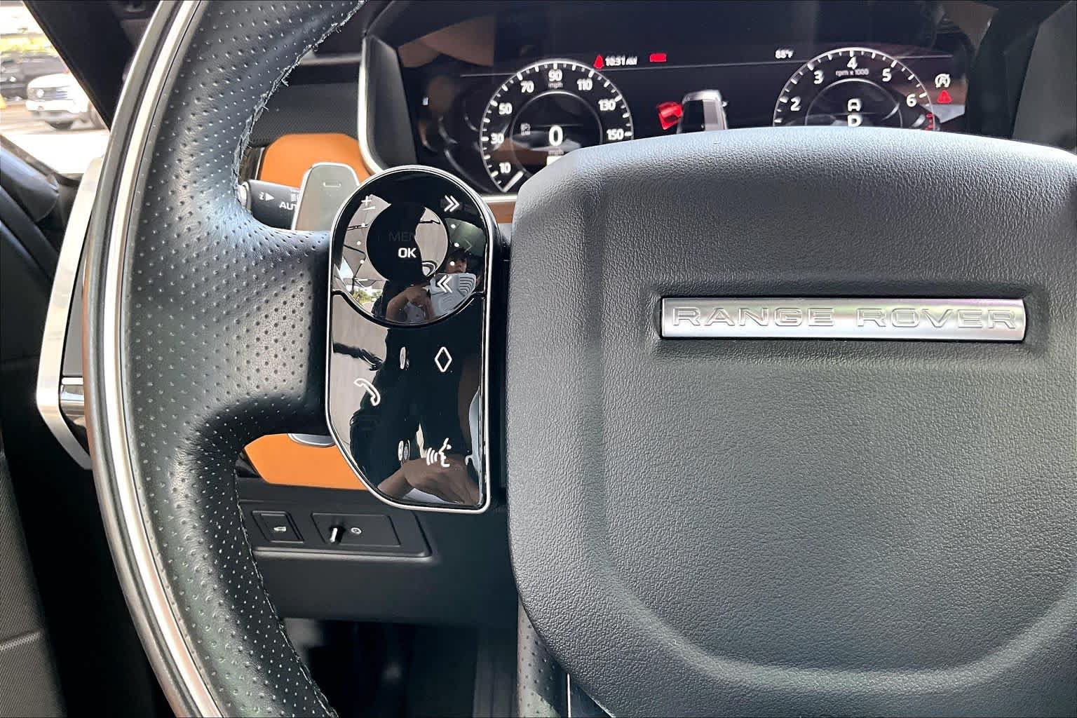 Used 2019 Land Rover Range Rover Sport Supercharged AWD/4WD image 24