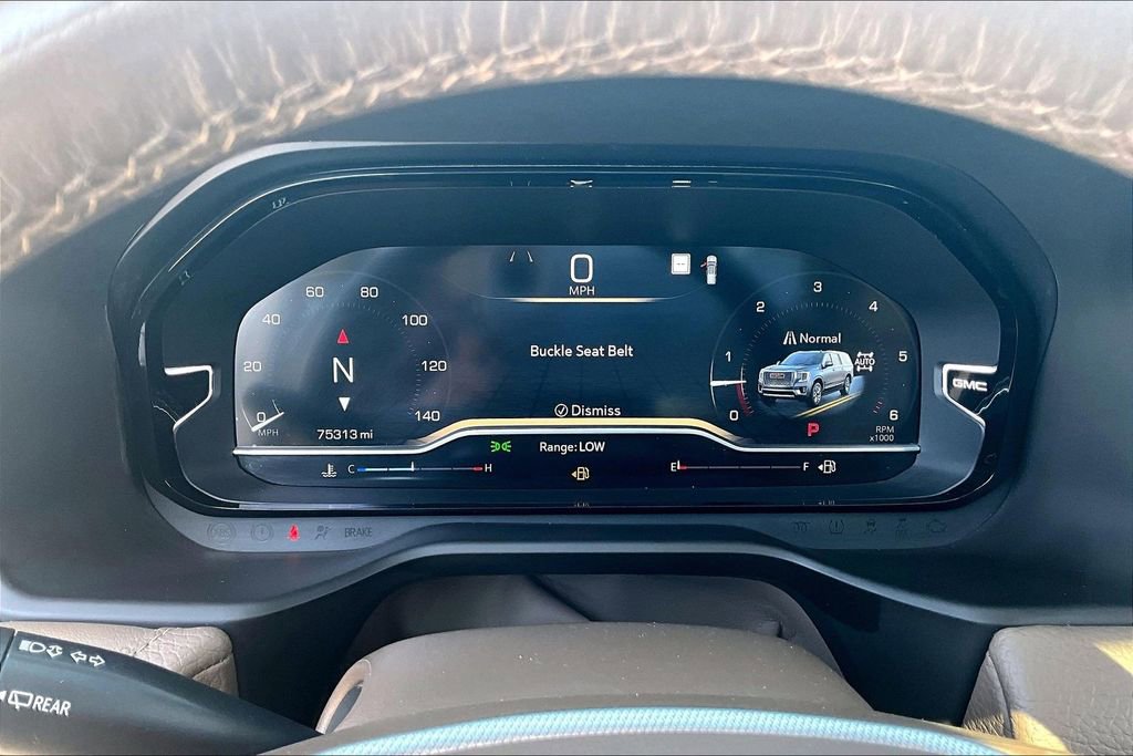 Used 2022 GMC Yukon XL Denali image 13