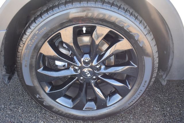 Used 2020 Kia Sorento EX image 50