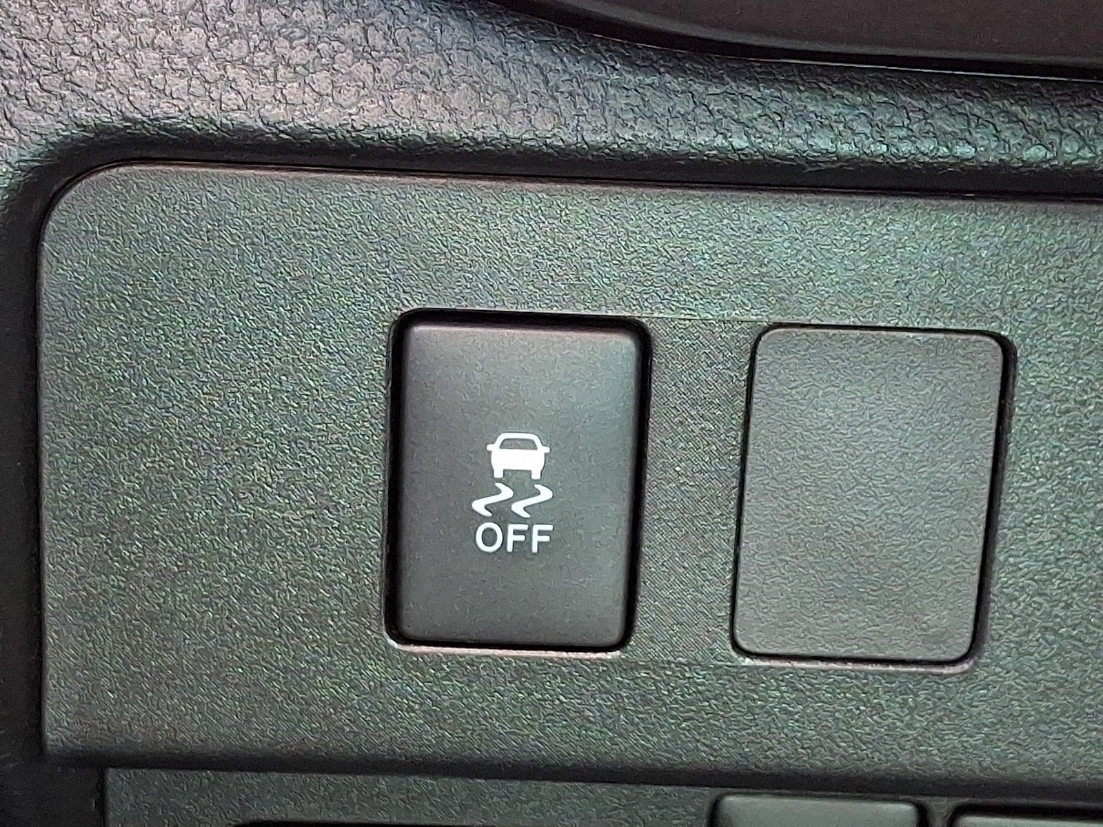 Used 2020 Toyota Tacoma TRD Off-Road AWD/4WD image 25