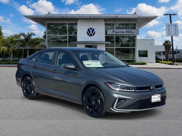New 2026 Volkswagen Jetta SE