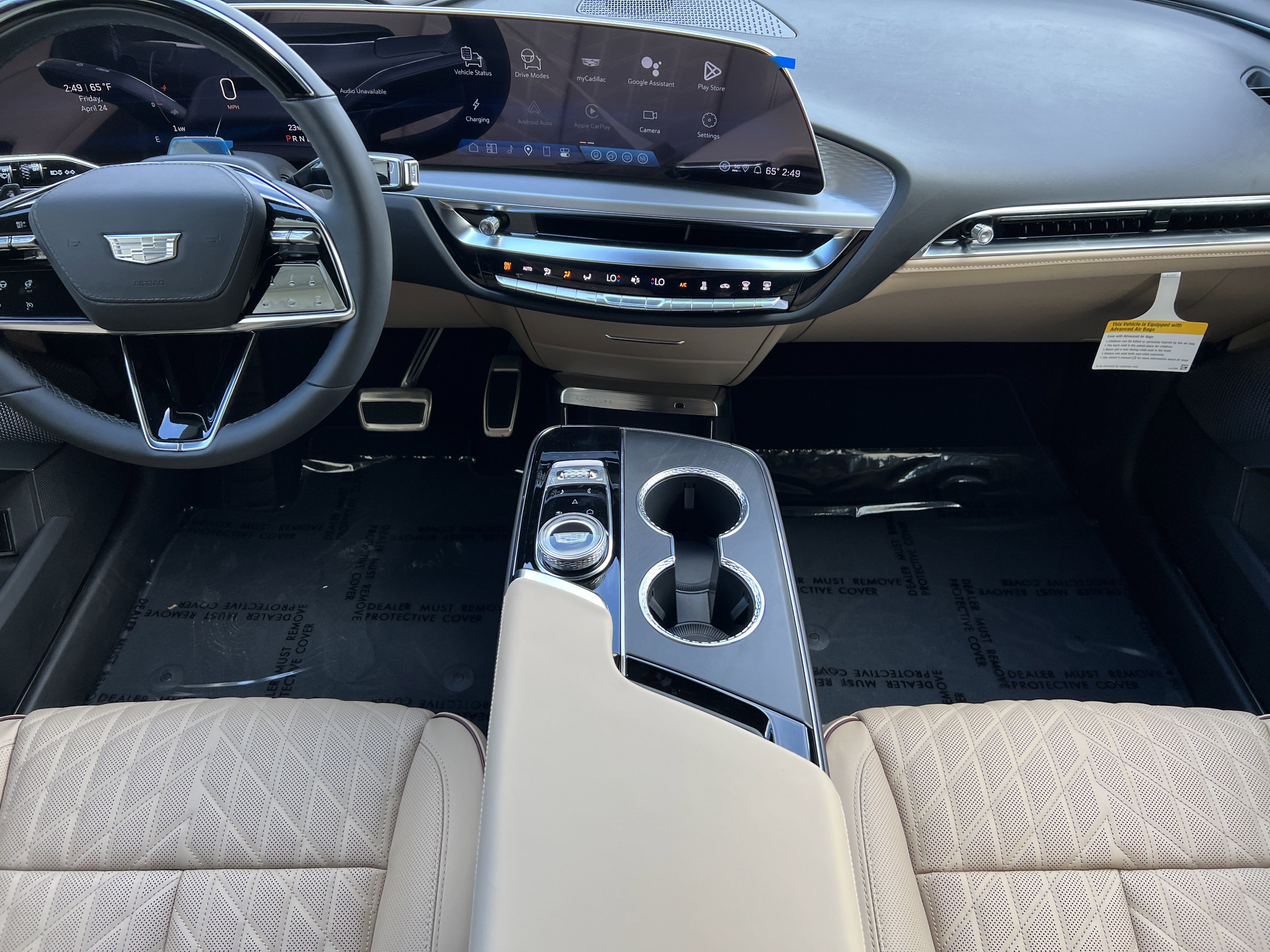 New 2026 Cadillac Lyriq Signature Luxury AWD/4WD image 34