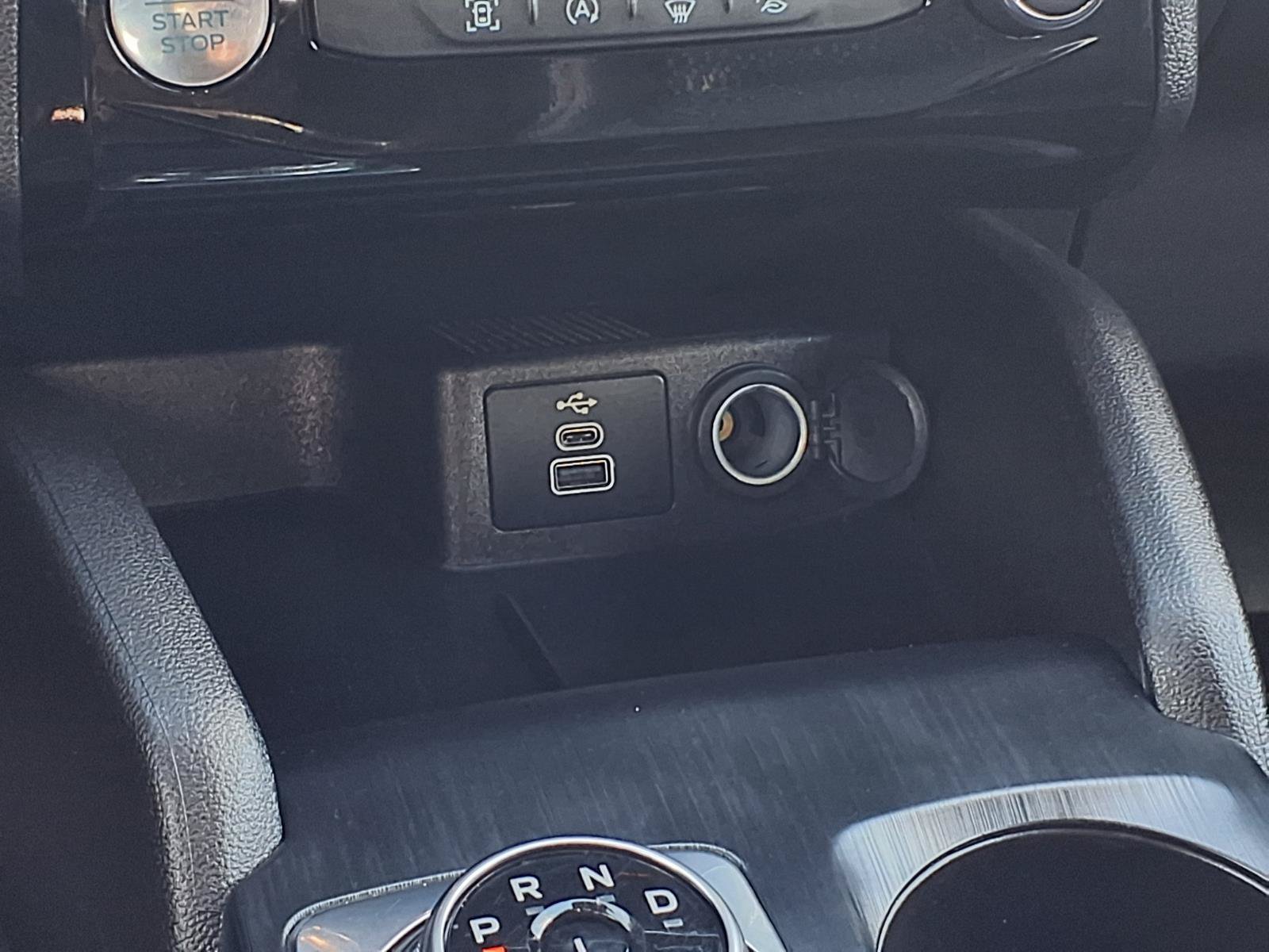 Used 2024 Ford Escape ST-Line w/ Tech Pack #1 AWD/4WD image 15