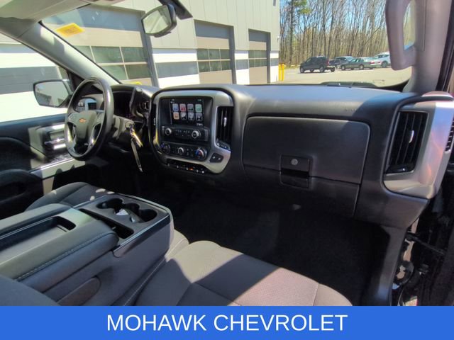 Used 2017 Chevrolet Silverado 1500 LT w/ Midnight Edition AWD/4WD image 27