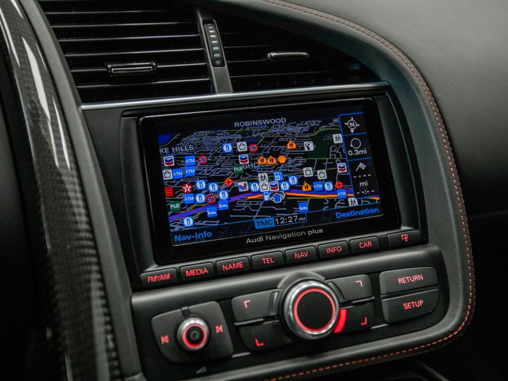 Used 2015 Audi R8 V10 plus w/ Full Leather Package image 27