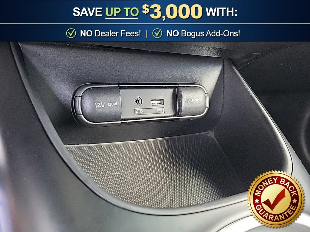 Used 2018 Kia Soul FWD image 23