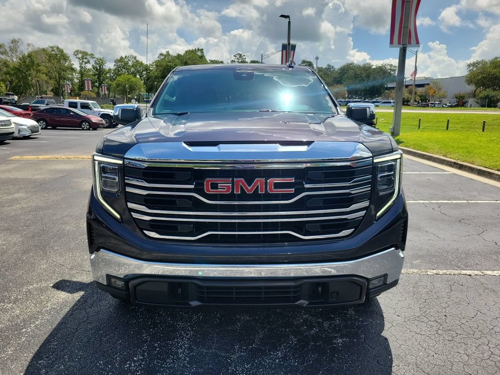Used 2023 GMC Sierra 1500 SLT w/ SLT Premium Package AWD/4WD image 7