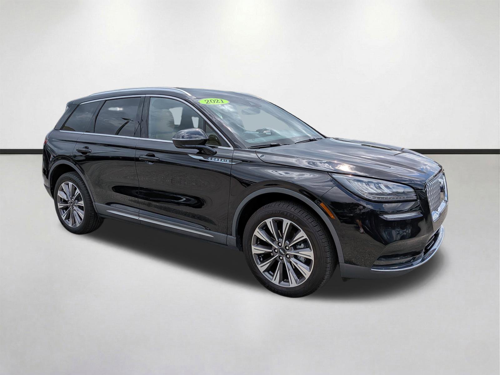 Used 2021 Lincoln Corsair Reserve FWD image 2