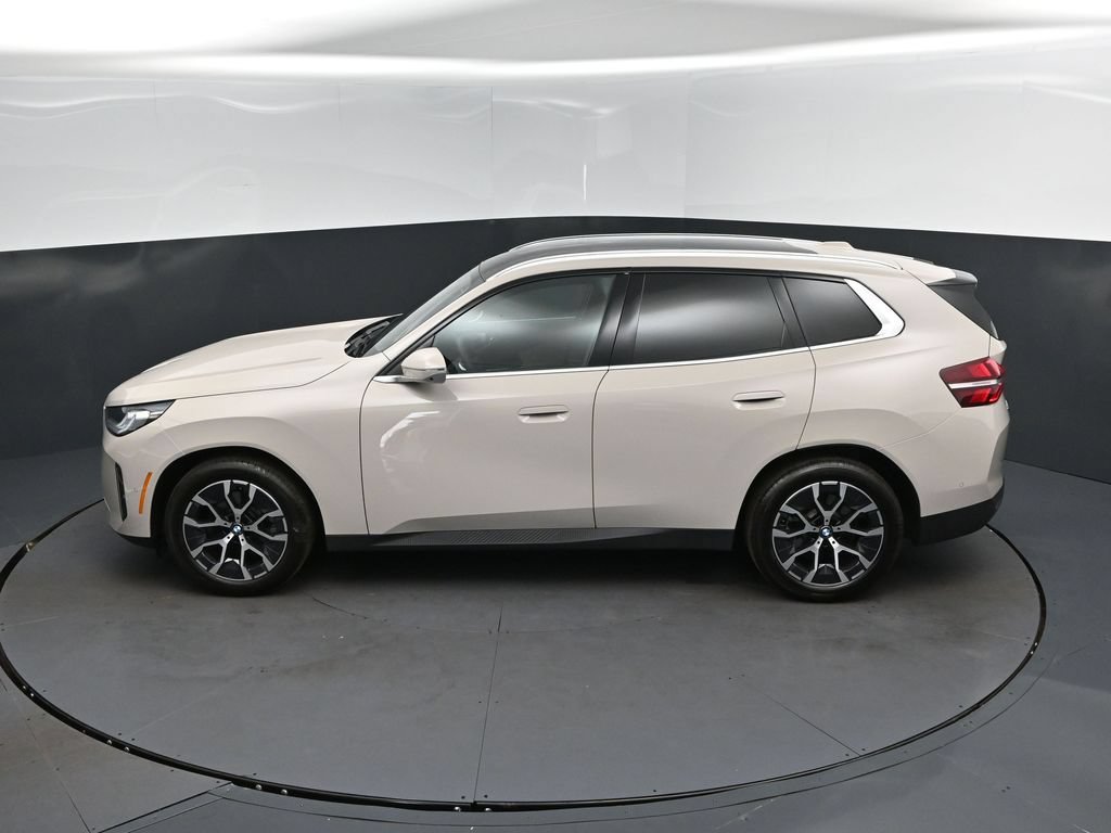 Used 2026 BMW X3 xDrive30i AWD/4WD image 32