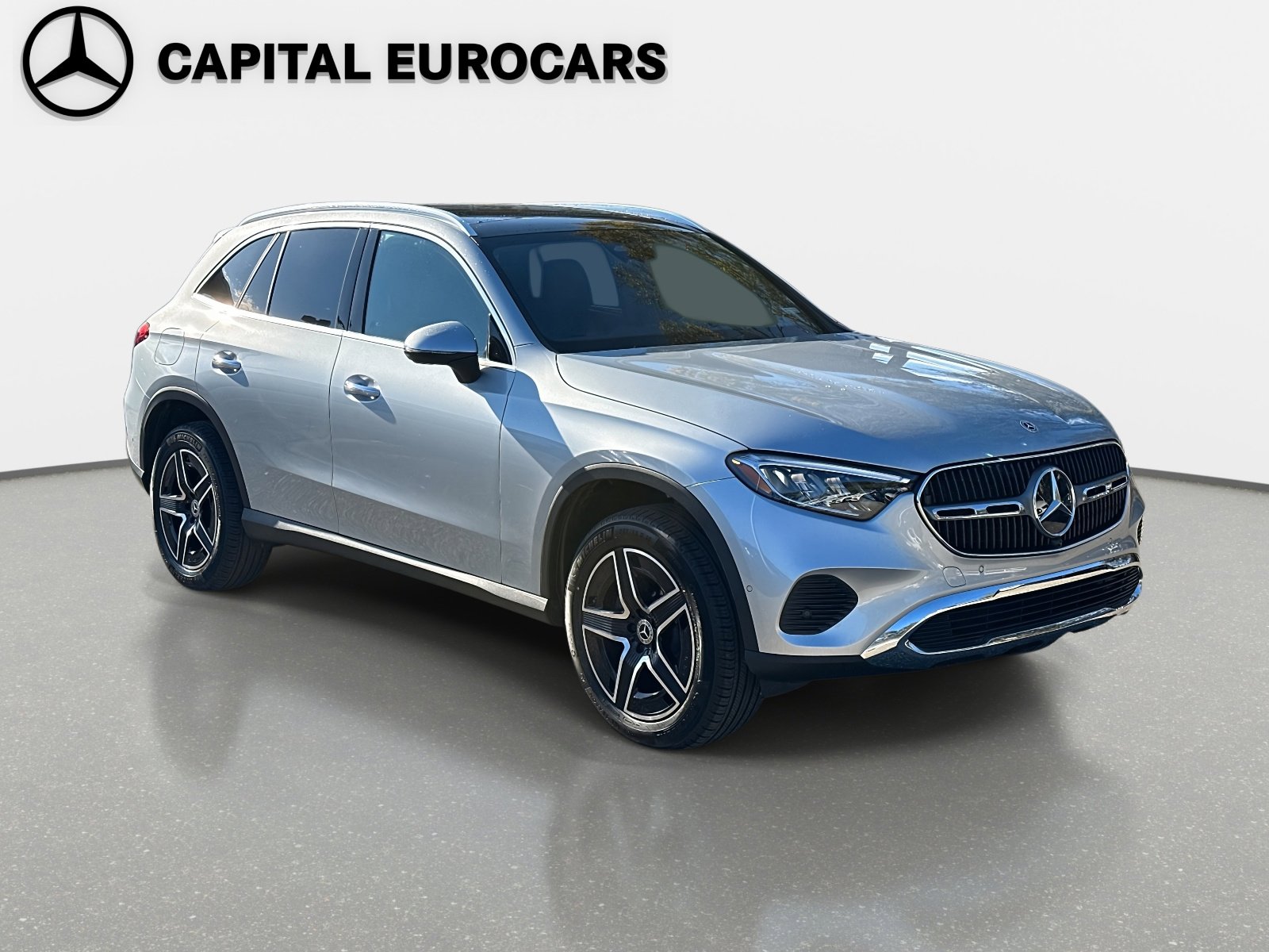 Certified 2026 Mercedes-Benz GLC 300 image 3