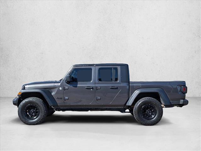 Used 2020 Jeep Gladiator Sport video 5