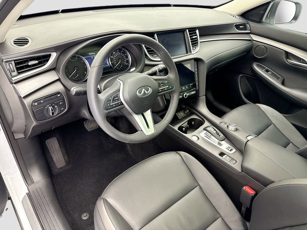 Used 2023 INFINITI QX50 Luxe AWD/4WD image 9