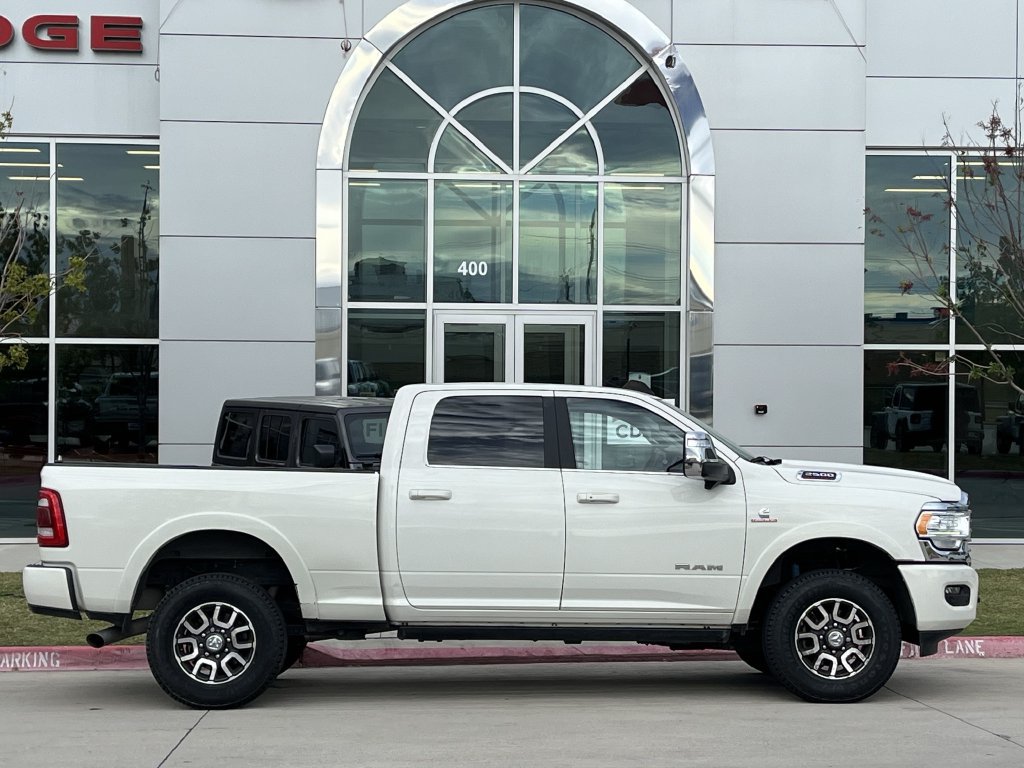 Used 2024 RAM 2500 Limited w/ Safety Group AWD/4WD image 3
