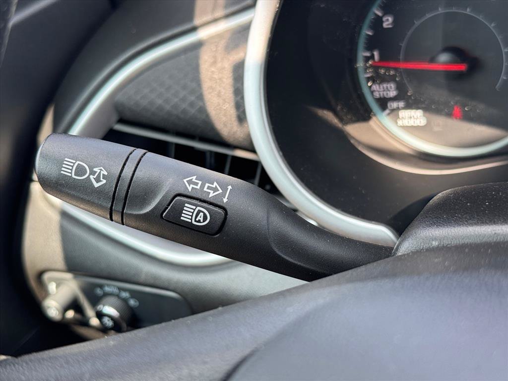 Used 2024 Chevrolet Malibu LT FWD image 19