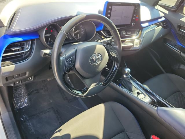 Used 2021 Toyota C-HR XLE image 19