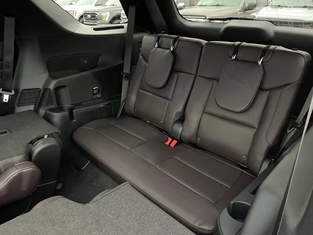 New 2026 Ford Explorer Platinum w/ LUX Leather Package image 19