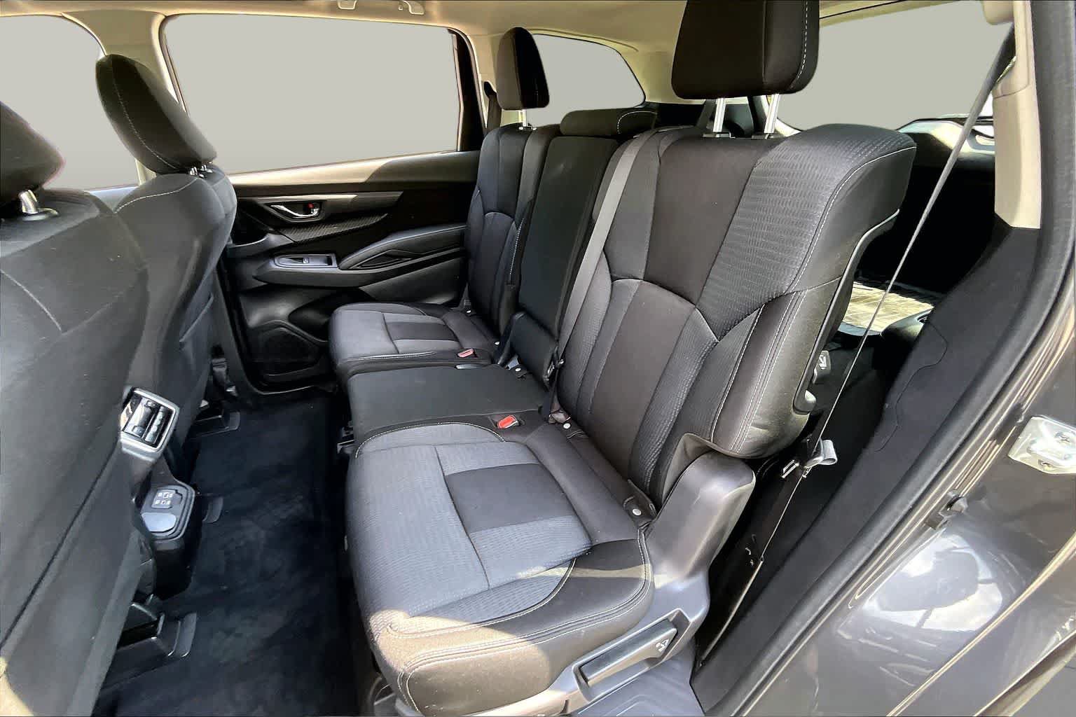 Used 2023 Subaru Ascent Premium w/ Convenience Package AWD/4WD image 19