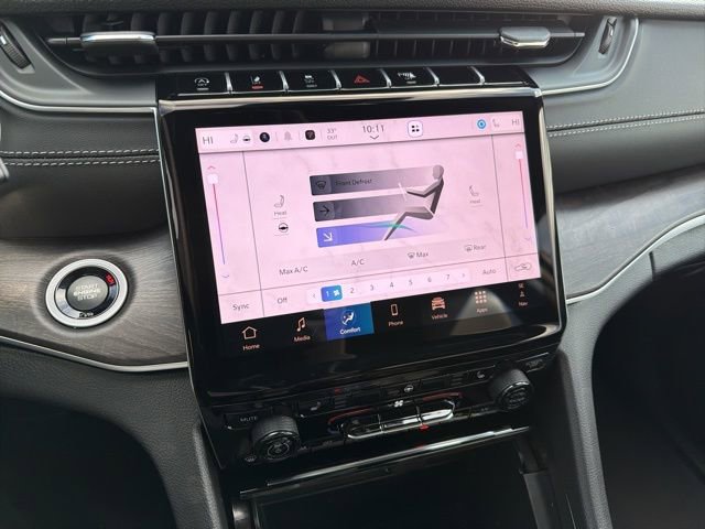 New 2025 Jeep Grand Cherokee Limited image 15