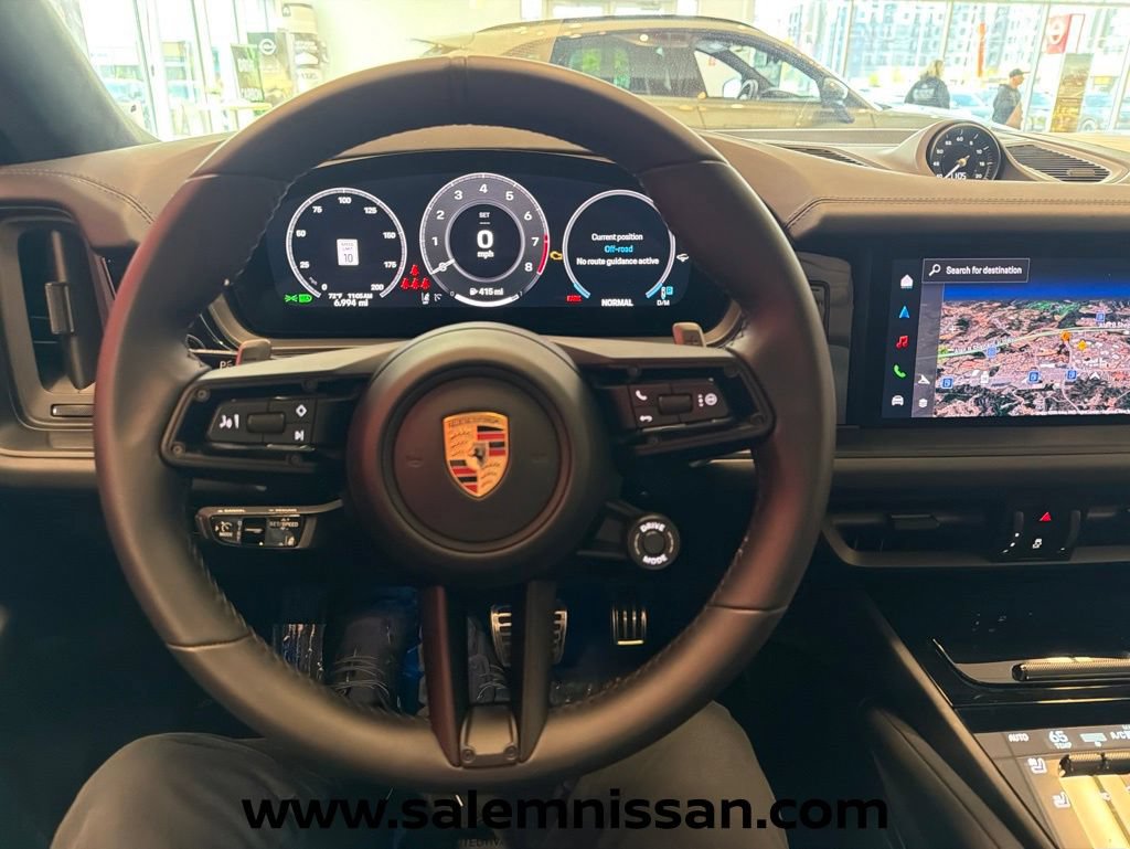 Used 2026 Porsche Cayenne GTS AWD/4WD image 11
