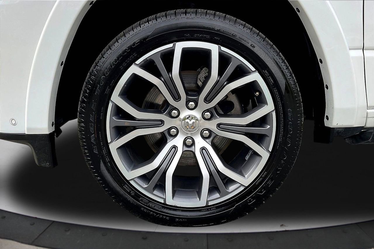 Used 2025 RAM 1500 Tungsten image 36