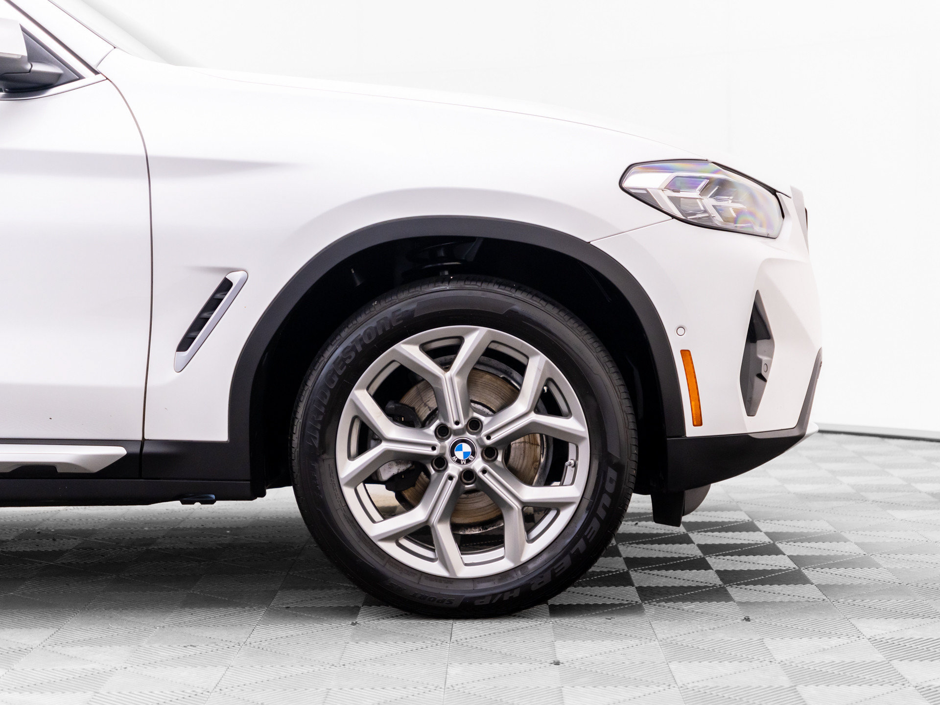 Certified 2024 BMW X3 xDrive30i w/ Convenience Package AWD/4WD image 36