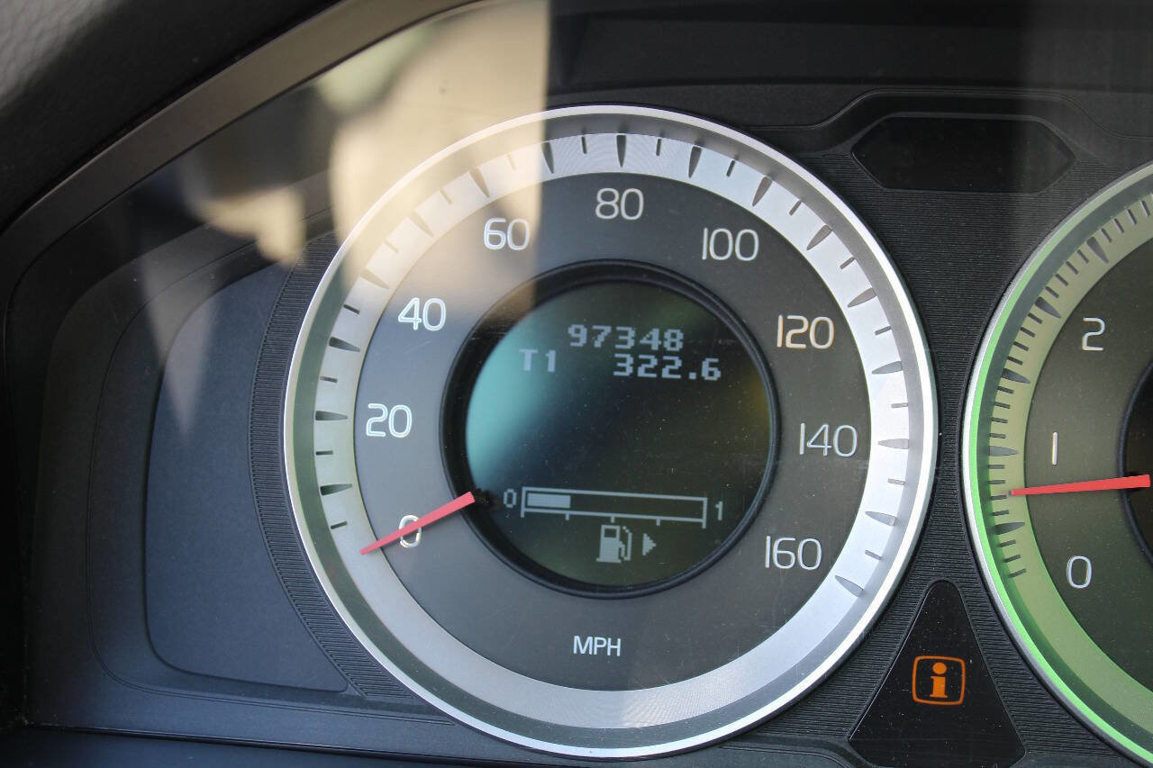 Used 2012 Volvo S60 T5 w/ Climate Pkg image 16