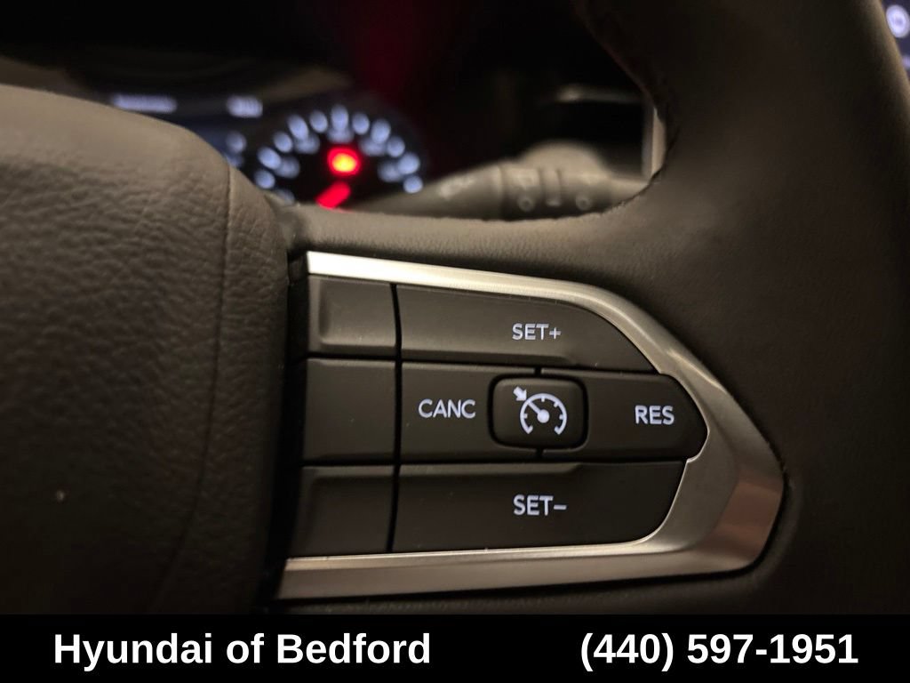 Used 2024 Jeep Compass Latitude AWD/4WD image 18