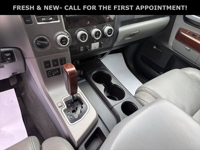 Used 2014 Toyota Sequoia Platinum image 23