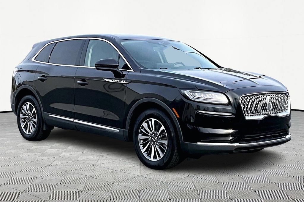 Used 2022 Lincoln Nautilus Reserve